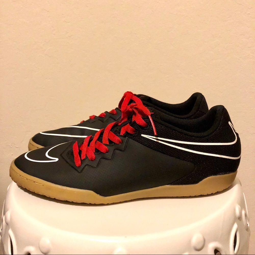 Nike Hypervenomx Pro IC ‘Black/Red/Gum’